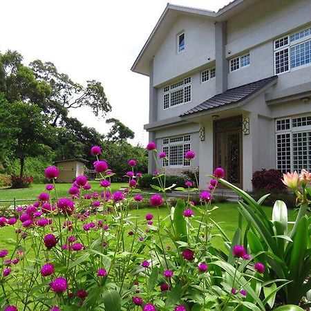 Fanny Manor B&B Emei Bagian luar foto
