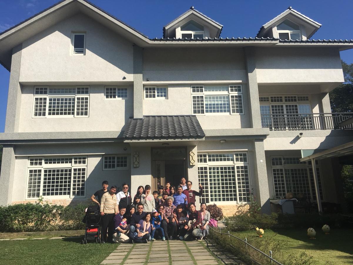 Fanny Manor B&B Emei Bagian luar foto