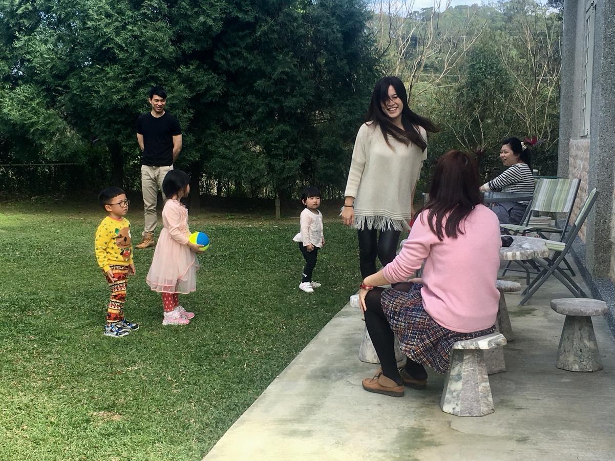Fanny Manor B&B Emei Bagian luar foto